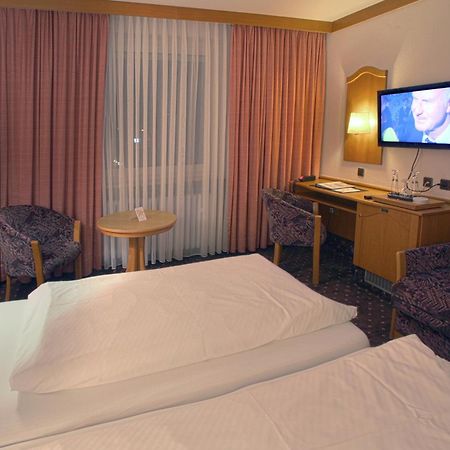 Hotel-Restaurant Esbach Hof Kitzingen Eksteriør billede