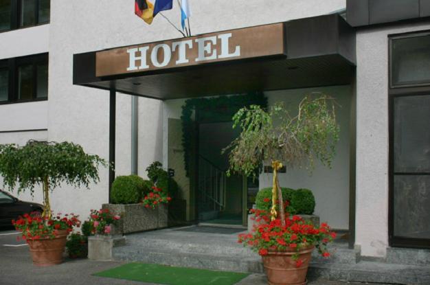 Hotel-Restaurant Esbach Hof Kitzingen Eksteriør billede